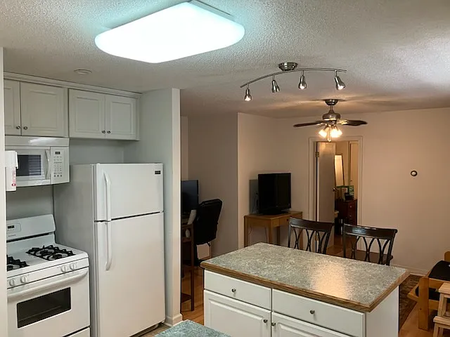 92 Edwards St #4 — Photo 1