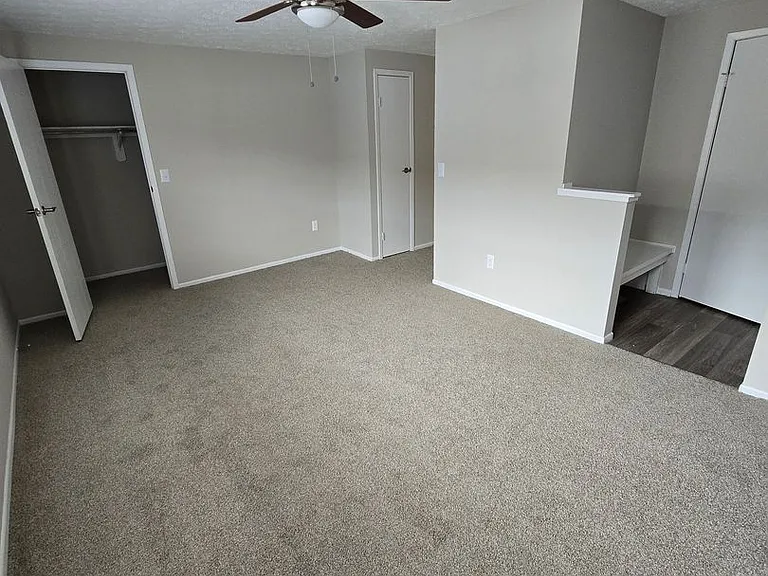 Stratford Chase Townhomes — Photo 40