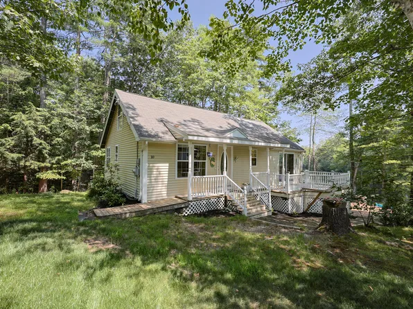 10 Bluff Drive, Lyman, ME 04002
