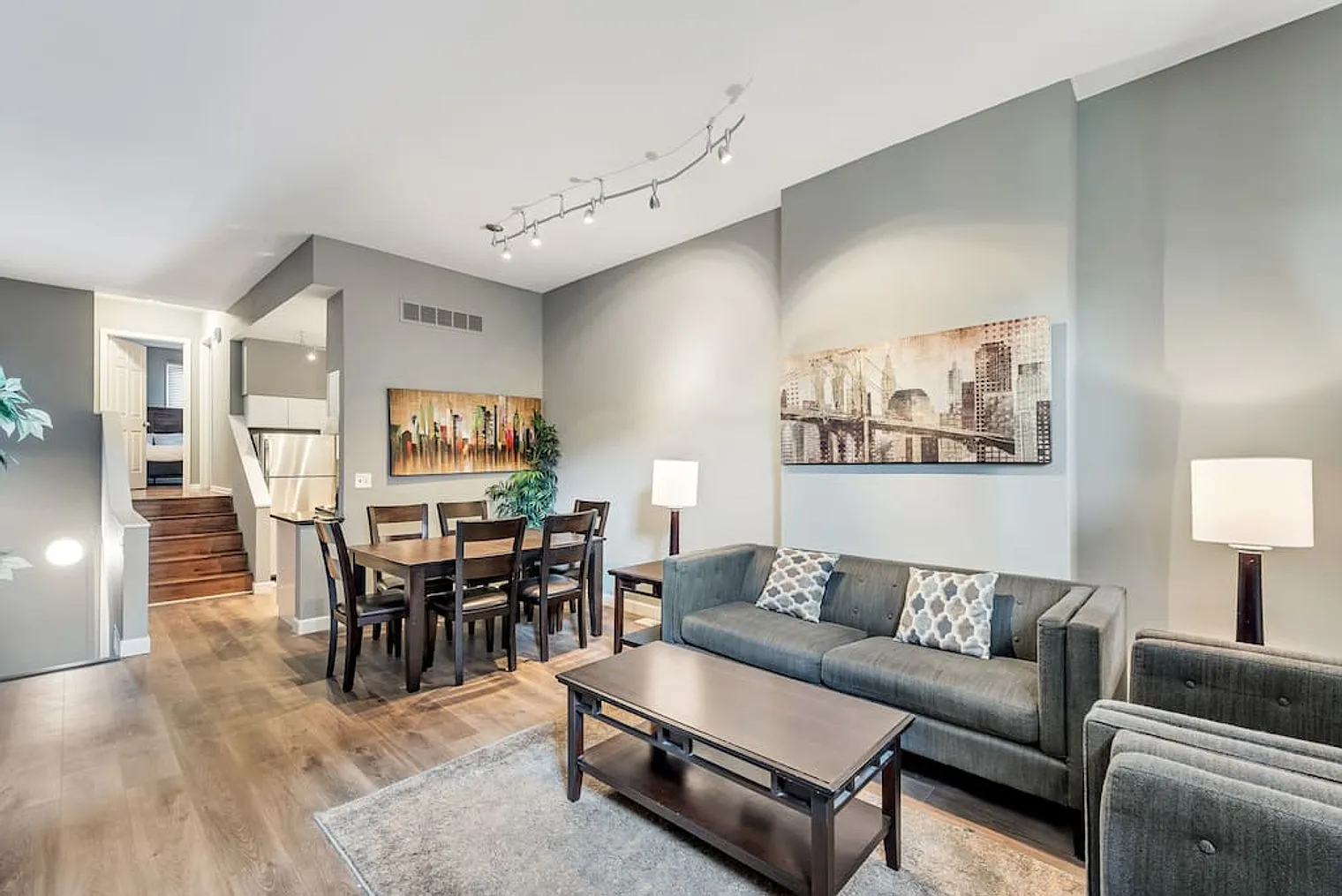 3 bed, 2.0 bath, 1194 sqft, $2,966 — Photo 1