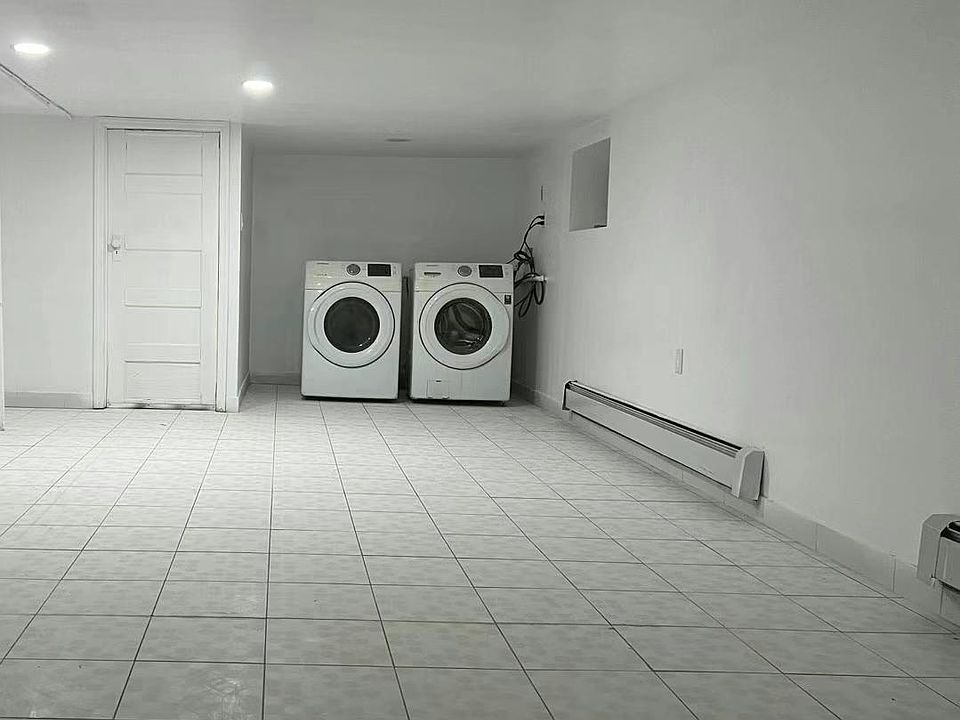 1st image of 40-12 247th St