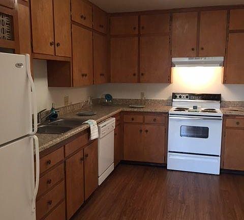 2nd image of 4812 Capitol Ave
