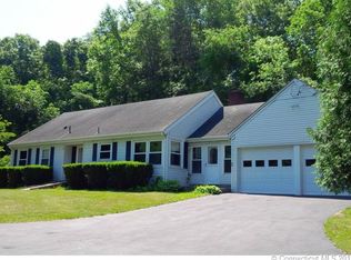 662 Cow Hill Rd, Groton, CT 06355