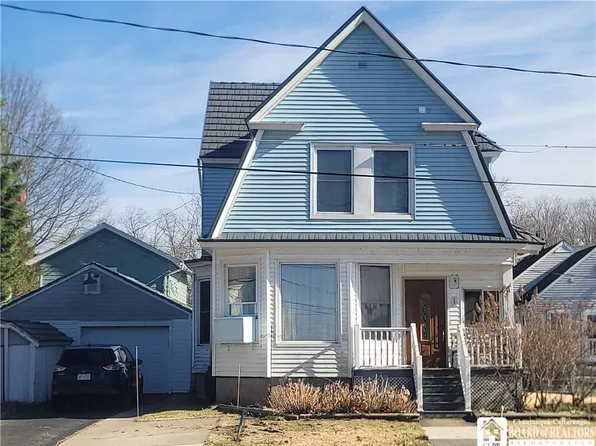 39 Alburtus Ave, Bemus Pt, NY 14712