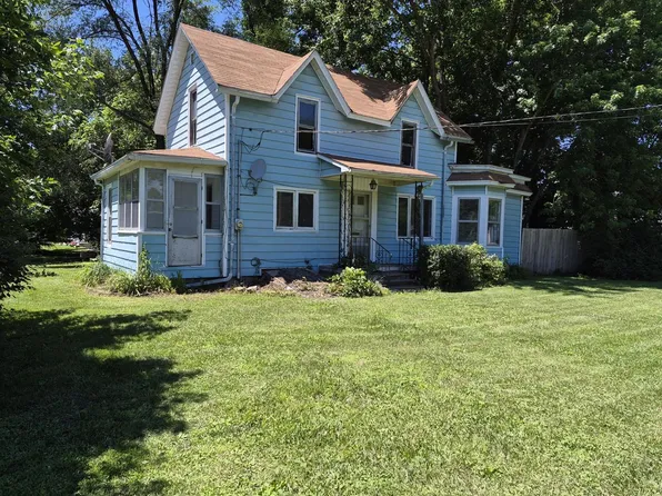 409 SW 8th Ave, Aledo, IL 61231