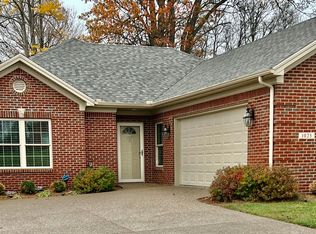 1025 Berry Hill Dr, Frankfort, KY 40601