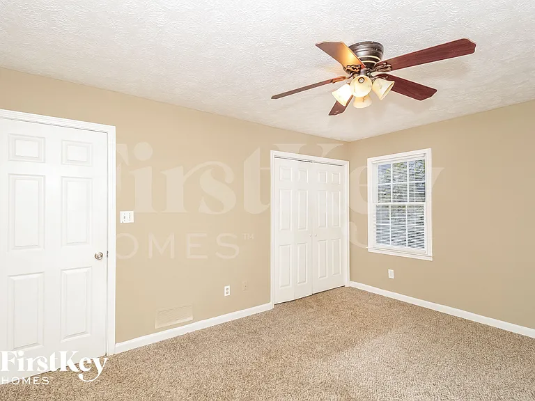 372 Teague Dr NW — Photo 12