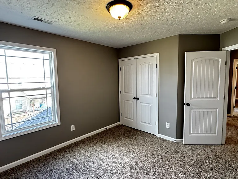 1941 Sunset Meadows Way — Photo 22