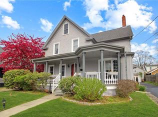 31 Highland Ave, Westerly, RI 02891