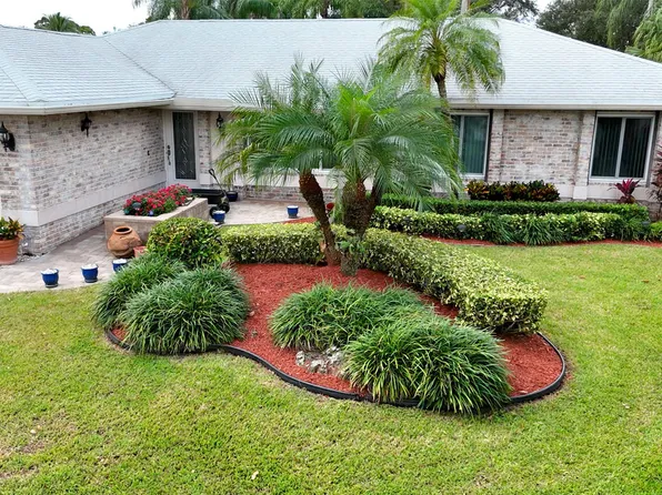 21535 Woodchuck Court, Boca Raton, FL 33428