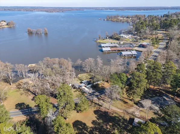 7054 S Lakeshore Dr, Shreveport, LA 71119