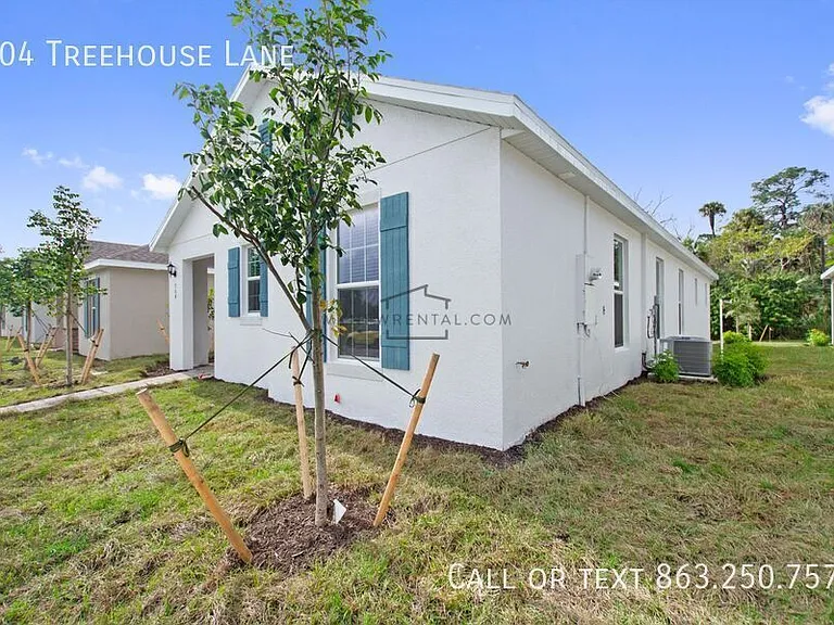 704 Treehouse Ln — Photo 6