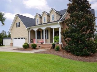 844 Treasure Point Dr, Bath, NC 27808