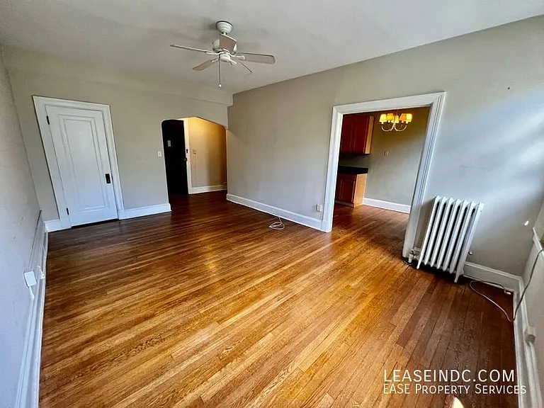 5402 Connecticut Ave NW #401 — Photo 6