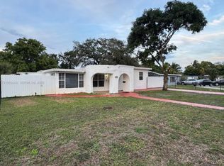 6485 Miramar Pkwy, Miramar, FL 33023