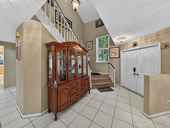 2nd image of 85 Citrus Park Lane