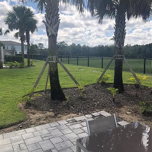 820 Driving Range Ct — Photo 35