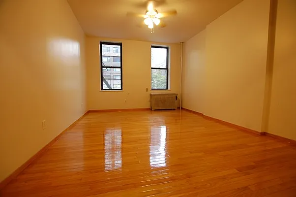 Rented by Nest Seekers International | media 19