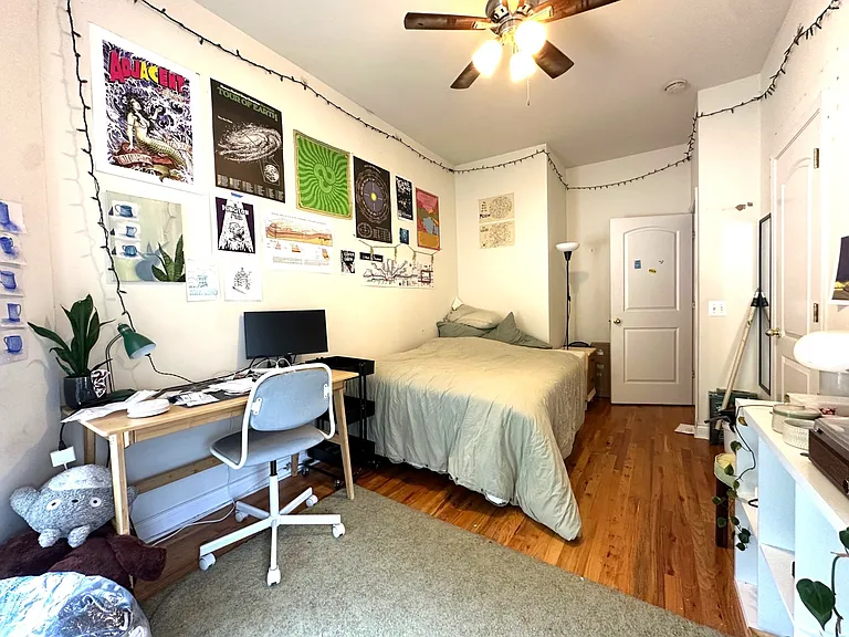 1044 W School St #1F — Photo 11