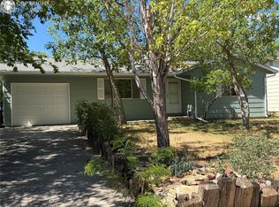 813 Della Vista Ln, Canon City, CO 81212
