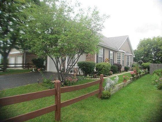 2nd image of 1044 Georgian Pl