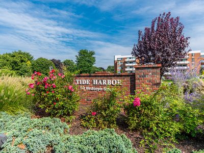 50 Birdseye St UNIT 406, Stratford, CT, 06614