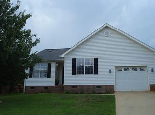 36 Michell Dr, Taylors, SC 29687