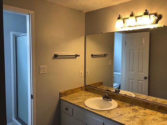 3rd image of 40 Nieto Ave APT 4