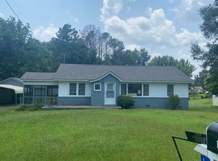 1561 Bolton Rd, Alexander City, AL 35010