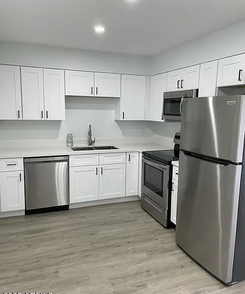 830 E Turney Ave #6 — Photo 7