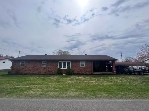 201 Michael St, South Pt, OH 45680