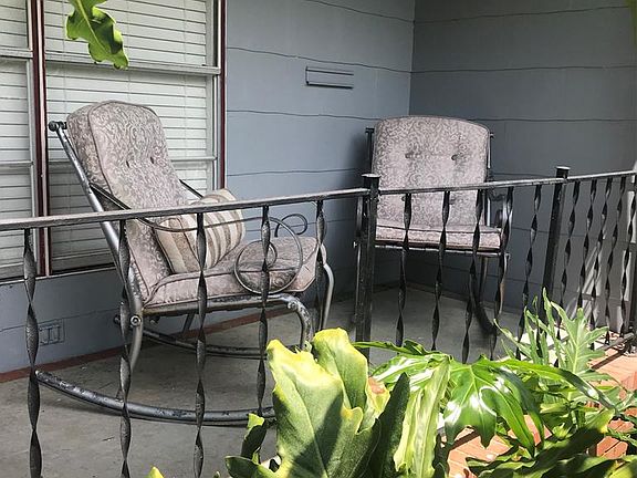2nd image of 4648 Lincoln Ave