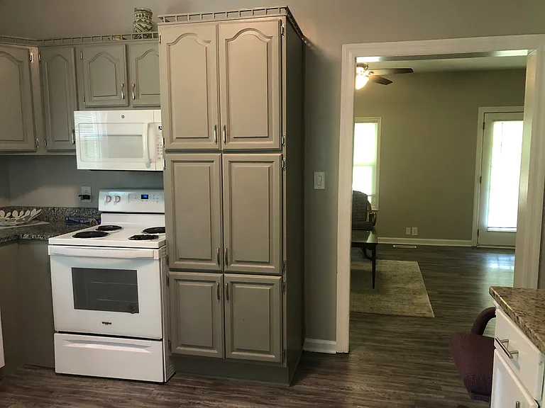 1290 Louisville Hwy — Photo 9
