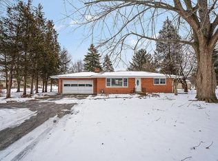 2285 N River Rd, Libertyville, IL 60048