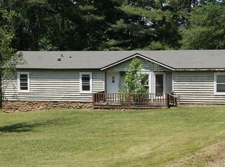 1668 Windermere Rd, Mount Holly, NC 28120