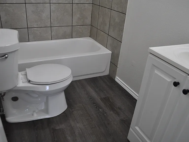 108 Hilltop Dr — Photo 5
