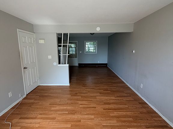 5th image of 75 Fairview Ave APT H