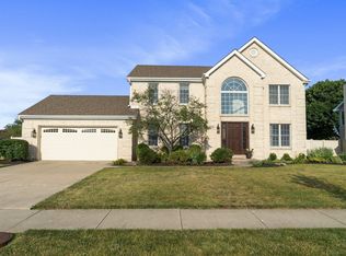 304 Westwood Dr, Shorewood, IL