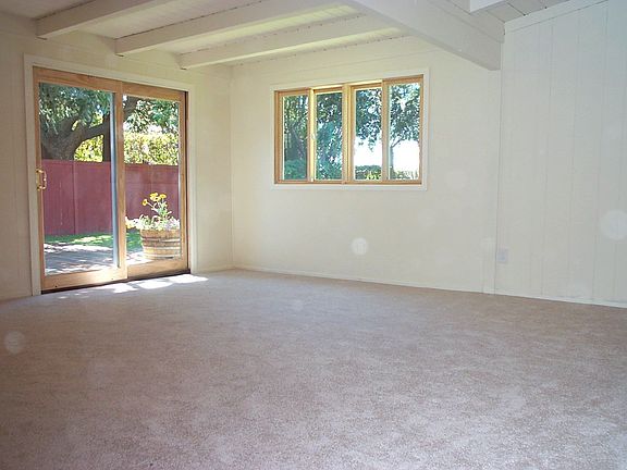 Family Room to Back Deck