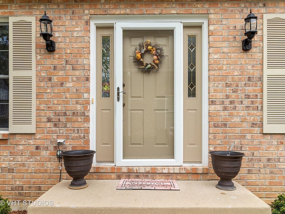 1st image of 1360 Laurel Oaks Dr