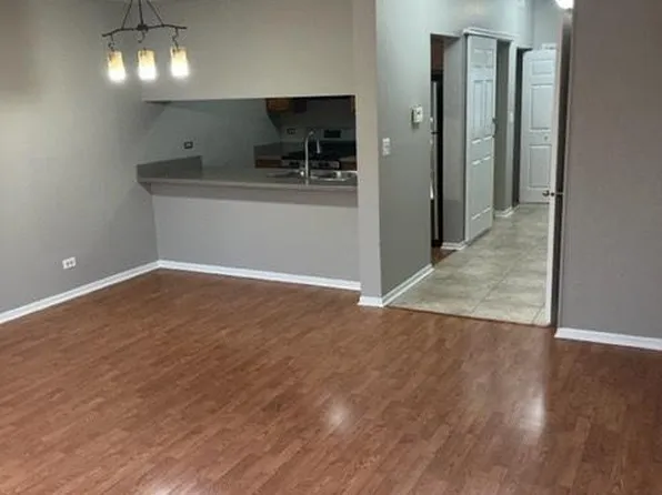 1532 Darien Lake Dr #1532, Darien, IL 60561
