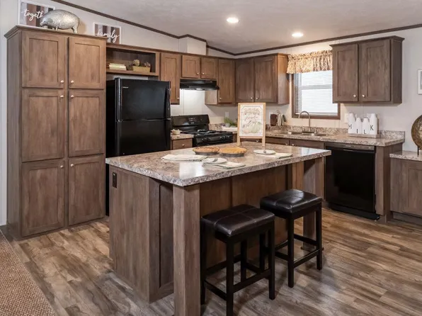 Deer Run, 221 Sand Hill Rd #5872a93e1, Greensburg, PA 15601