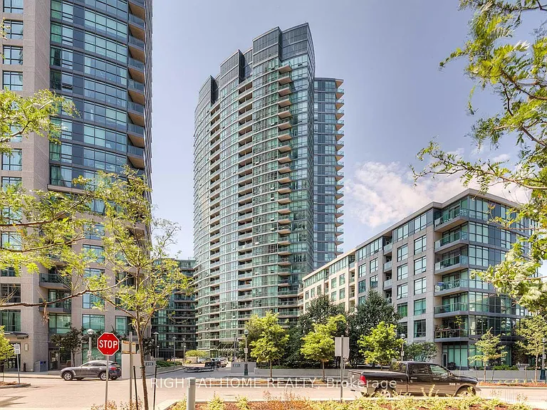 231 Fort York Blvd #1807 — Photo 4
