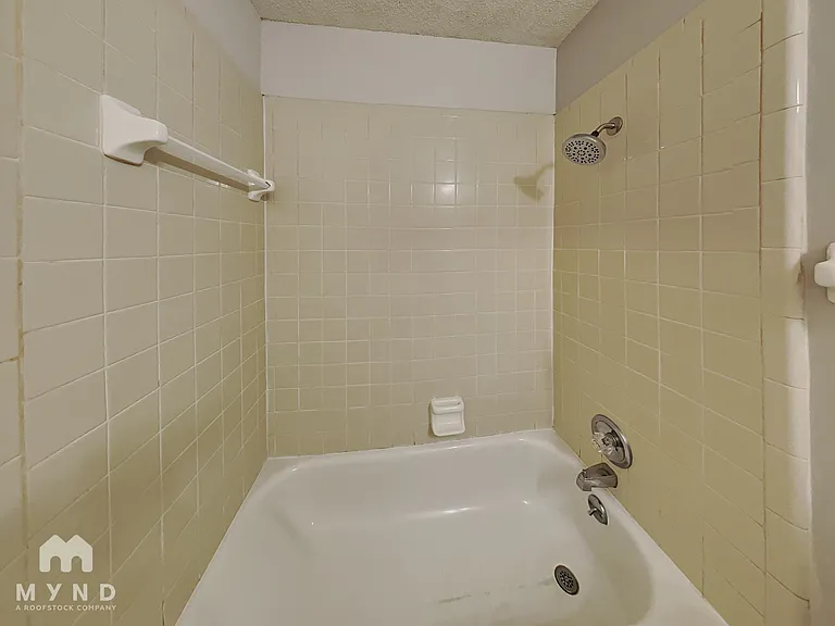 151 Wilson St — Photo 15