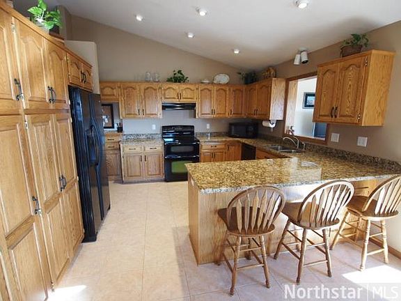 4th image of 603 Lady Slipper Ave NE