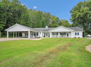 7018 Swallow Rd, Cannelton, IN 47520