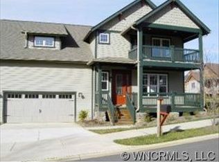 1 Pinebrook Club Dr, Asheville, NC 28804