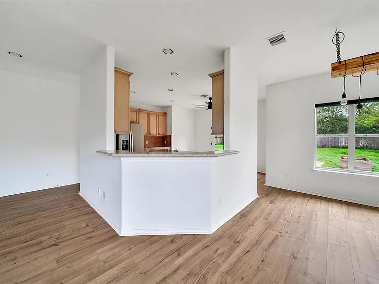 15575 Kitty Hawk Dr — Photo 15