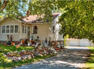 4369 NE 35th St, Des Moines, IA 50317