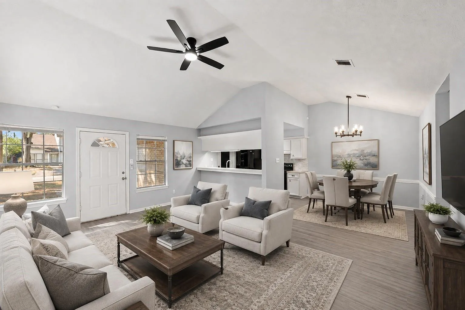 2 bed, 2.0 bath, 1100 sqft, $1,350 — Photo 2
